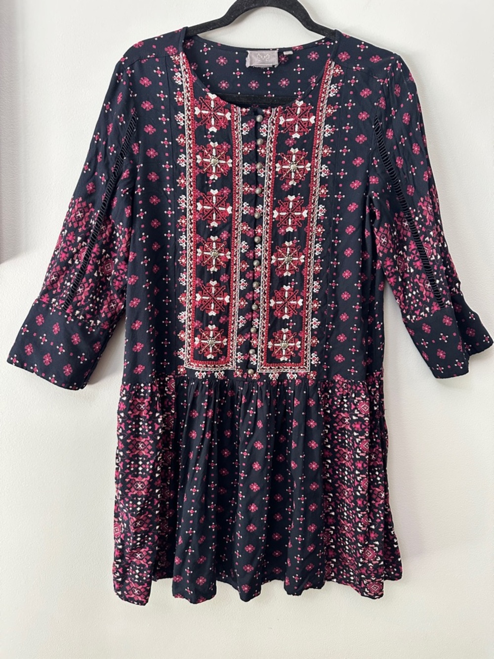 Vanessa Virginia Anthropologie Boho Embroidered Tunic Dress Black Maroon Sz S